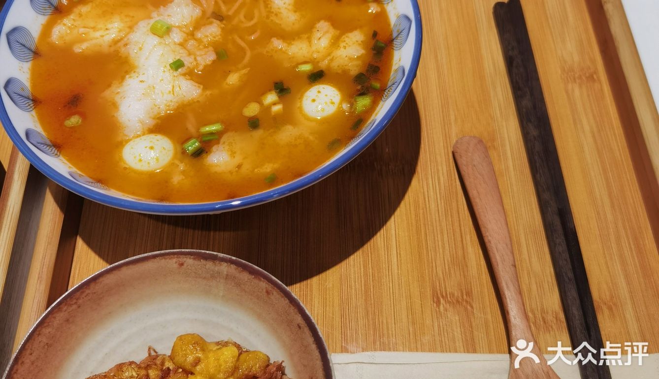 热腾腾的味道吃得很舒服🍜