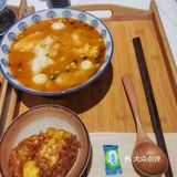 热腾腾的味道吃得很舒服🍜
