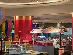 -咖啡苑自助餐厅·中国大饭店