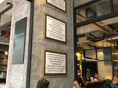 -The Coffee Academïcs(铜锣湾店)