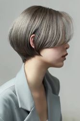 -BULB STUDIO 巴柏明星发型工作室