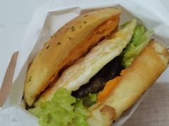 -必胜客(联投东方店)