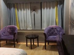 -简洛澜山酒店(武汉光谷步行街店)