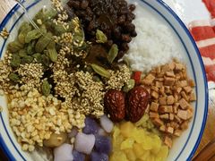 -佬土鹅肠火锅(扬中步行街店)