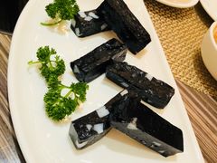 -四季火锅酒家(新濠影汇店)
