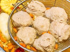 -魁牛·潮汕牛肉自助火锅(沈辽路万达店)