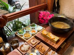 -银米·云南传统过桥米线(双廊黑金冠店)