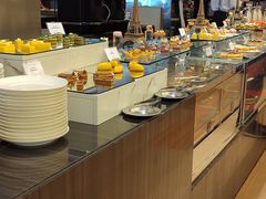 -圣丰索菲特·2 On 988 Café 自助餐厅