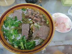 -花溪牛肉粉(八鸽岩店)