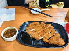 -莱莱小笼·乔艾