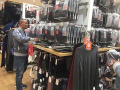 -优衣库(重庆万象城店)