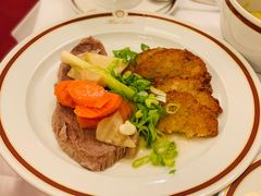 清炖牛肉-Cafe Sacher(WIEN)