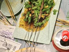 -寂寞的豆芽 烧烤酒场(丽景店)