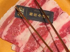 -牛YO寿喜烧·铁板烧和牛火锅自助(市府恒隆店)