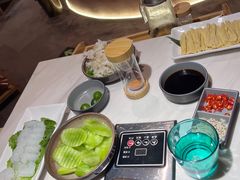 -喃喃椰·糟粕醋·椰子鸡火锅(七堡花园店)