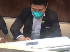 -亨得利(淮海中路店)