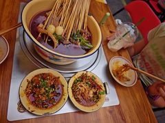 -拈签一笑黄牛肉辣卤串串