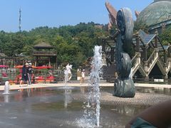 -茅山东方盐湖城景区