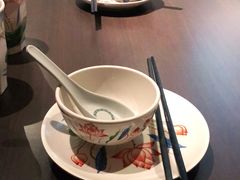 -大头虾越式风味餐厅(光明广场店)