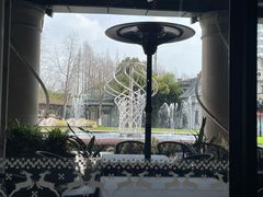 -Efes Turkish & Mediterranean Cuisine 艾菲斯餐厅(陆家嘴店)