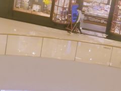 -西西弗书店(城西银泰城店)