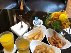 -上海滴水湖皇冠假日酒店