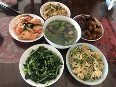 -鲸育宝宝月嫂(徐汇店)