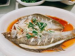 -老街坊美食汇(玉兰大街店)