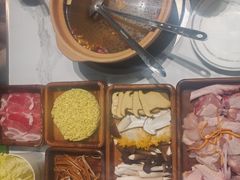 -菌小白·野生菌火锅(时尚天河店)