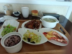 -大美母婴月子中心