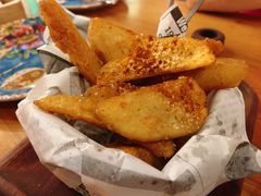 -I HOLIC艾豪丽披萨(KKone店)