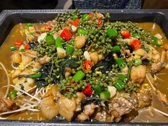 青椒紫苏牛蛙-水浒湘西小串烧烤(西村店)