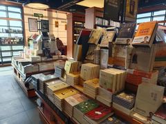 -西西弗矢量咖啡(凯德学府店)