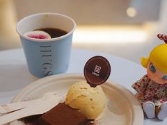 -HUGS coffee(东区店)