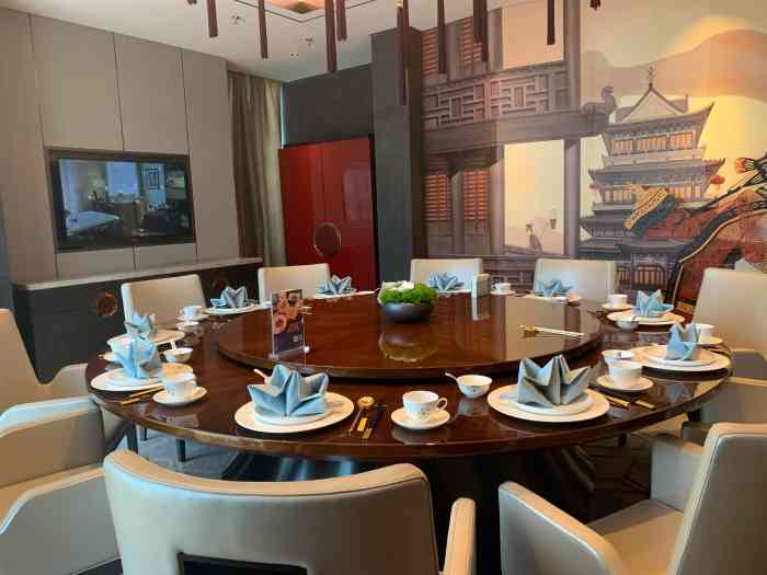 万丽轩·中餐厅(西安万丽酒店)-"周末和朋友打卡了这家餐厅,感觉93