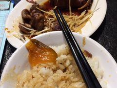 -胡须张鲁肉饭(美食文化馆店)