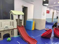 -澳洲袋鼠早教(金辉环球广场店)