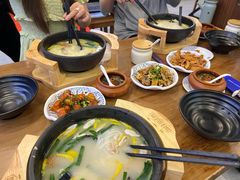 -桥香园云南过桥米线(红龙井店)