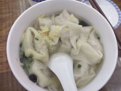 -笑来喜馄饨小笼工坊店(湖滨街店)