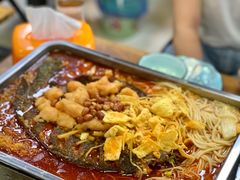 -在巷子里的烤肉店·螺蛳粉烤鱼·牛蛙(和美城店)