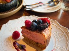 -BROWNSTONE布朗石西班牙餐厅(富城店)