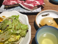 -明洞阿姨·韩式酱蟹烤肉·创意料理(三元桥店)
