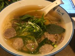 -美奈小馆·越南料理(中航城君尚购物中心店)