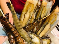 -鲜入围煮花胶鸡海鲜火锅