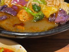 -万记麻辣烫国展总店