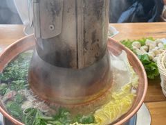 -正宗乌拉满族炭火锅(四平店)