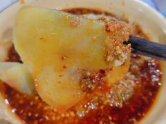 毛路边边冒土豆-马路边边麻辣烫(世纪金源店)