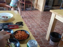 -小黑猪石板烤肉(皇冠花园店)