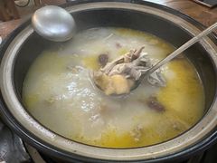 -15年老字号鑫鑫猪肚鸡·椰子鸡海南火锅(兴隆华侨农场店)