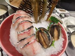 -红鼎豆捞·专注品质海鲜20年(宝丰路店)